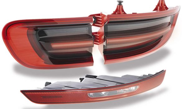 Automobil-Lichter für Porsche Macan, gefertigt mit Spritguss-Werkzeuge von Hofmann